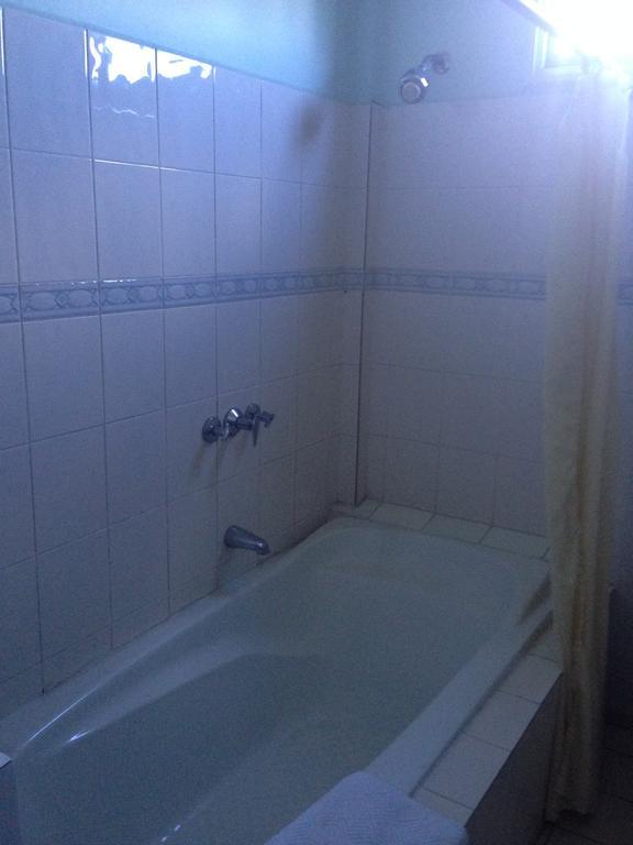 Ambassador Hotel & Casino Paramaribo Zimmer foto